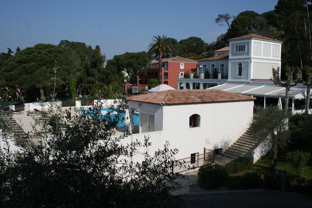 Le Chateau Des Artistes Cannes Exterior foto