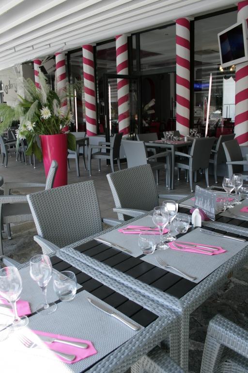 Le Chateau Des Artistes Cannes Exterior foto